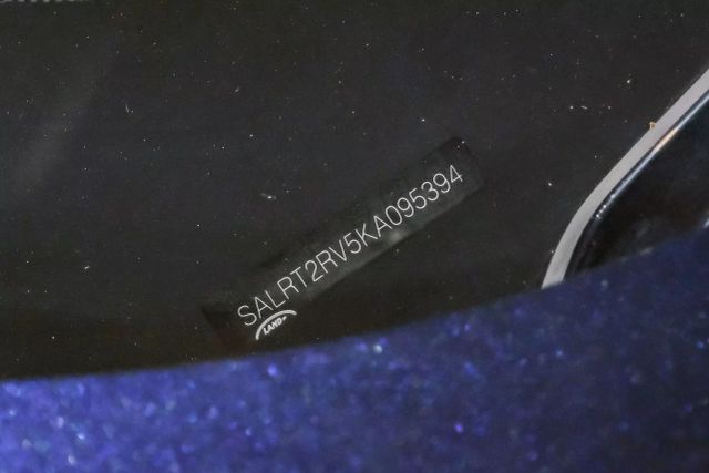 2019 Land Rover Discovery Hse Luxury Sport Utility 4d - Image 55