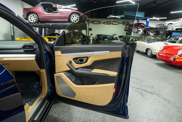 2019 Lamborghini Urus Sport Utility 4d - - Image 15