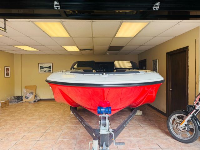 2023 Eiementm17 Boat - Image 2