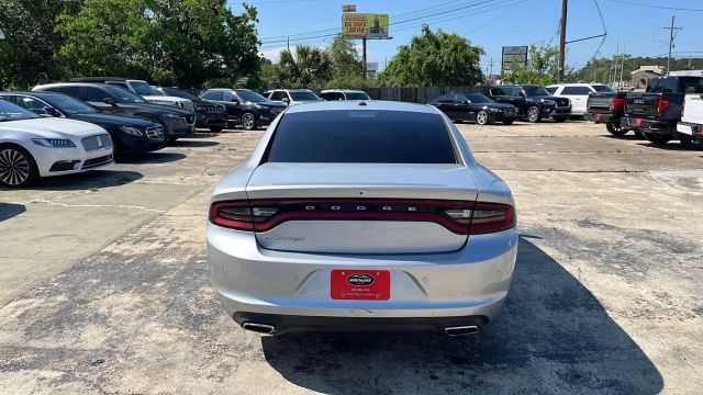2020 Dodge Charger - Image 13
