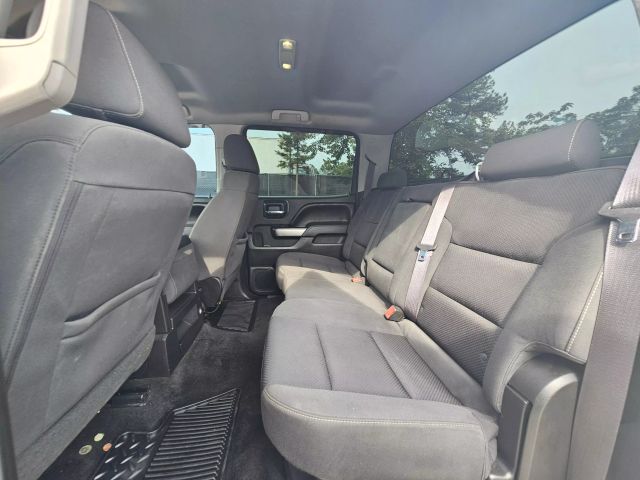 2016 Chevrolet Silverado 1500 Crew Cab - Image 16