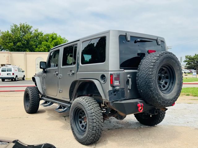 2015 Jeep Wrangler - Image 7