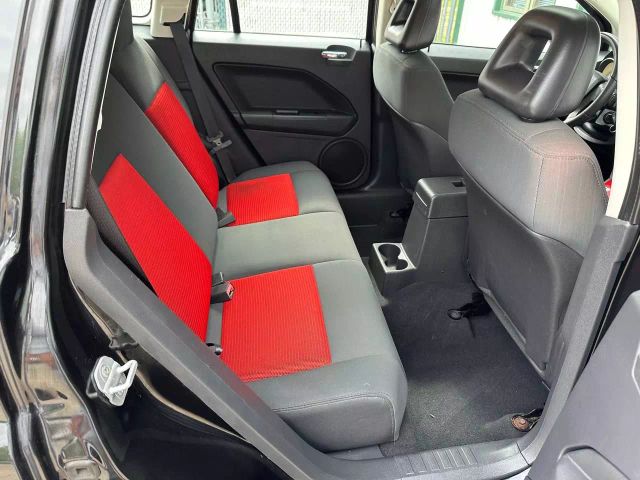 2009 Dodge Caliber - Image 20