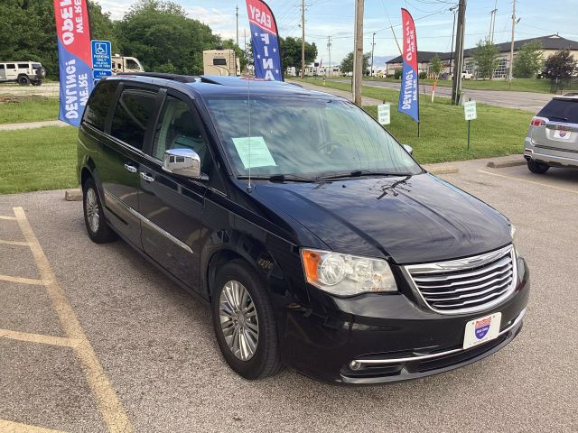 2016 CHRYSLER TOWN & COUNTRY VAN BLACK AUTOMATIC - Interstate Auto Sales