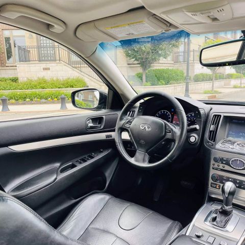 2013 Infiniti G37x Sedan 4d - Image 18