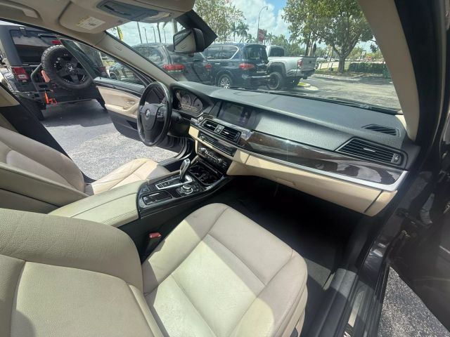 2013 Bmw 5 Series - Image 12