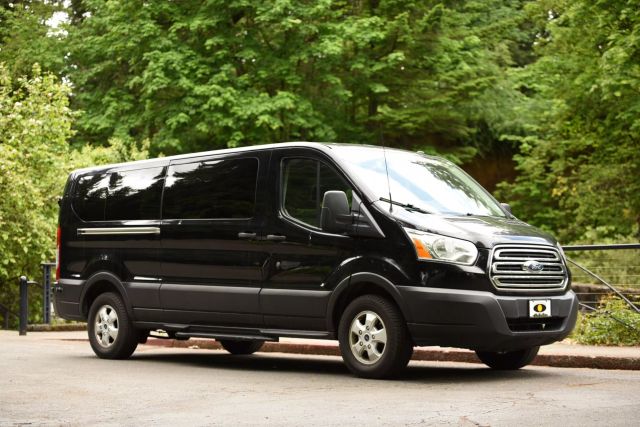 2019 Ford Transit 350 Passanger Van - Image 17