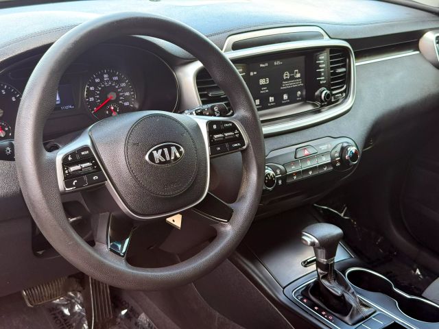 2019 Kia Sorento - Image 21