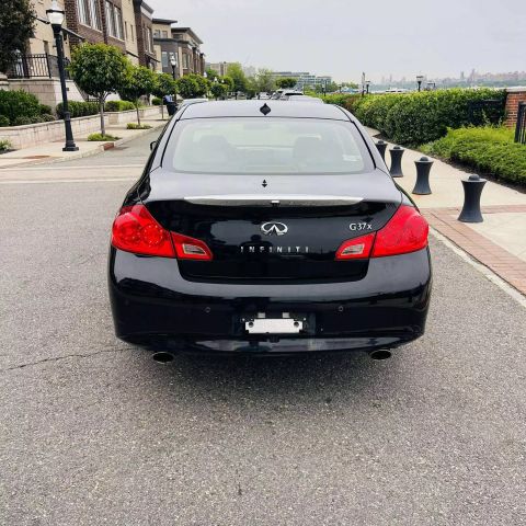 2013 Infiniti G37x Sedan 4d - Image 12