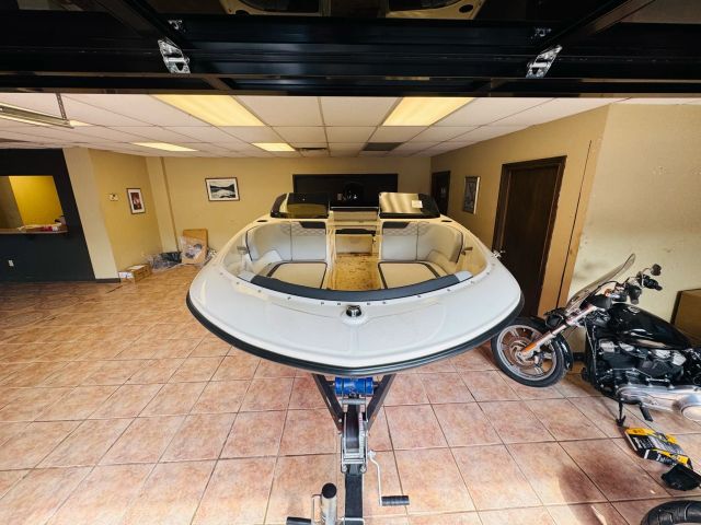 2023 Eiementm17 Boat - Image 4