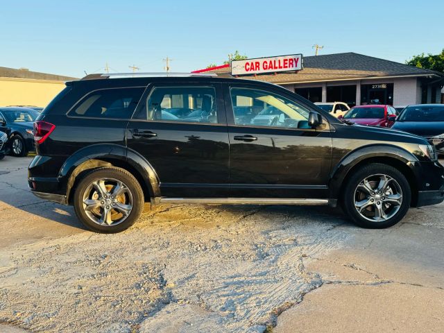 2017 Dodge Journey - Image 11