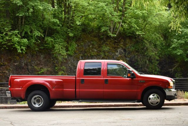 1999 Ford F350 Super Duty Crew Cab - Image 11