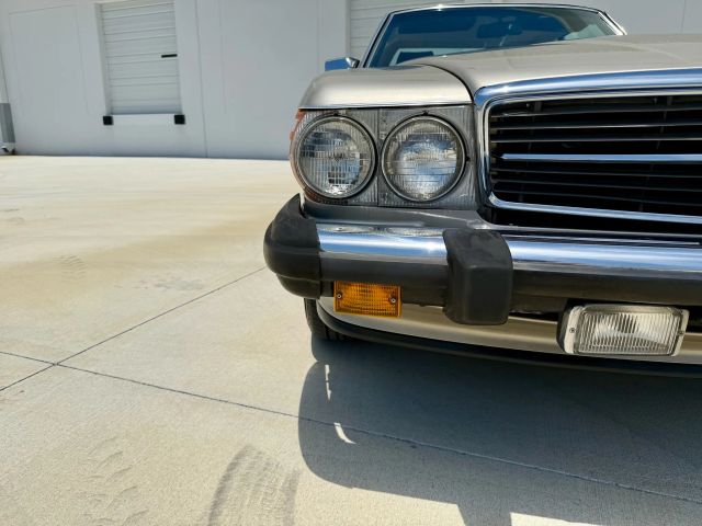 1987 Mercedes-benz 560 Series - Image 52