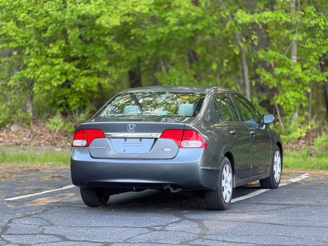2010 Honda Civic Lx Sedan 4d - Image 5