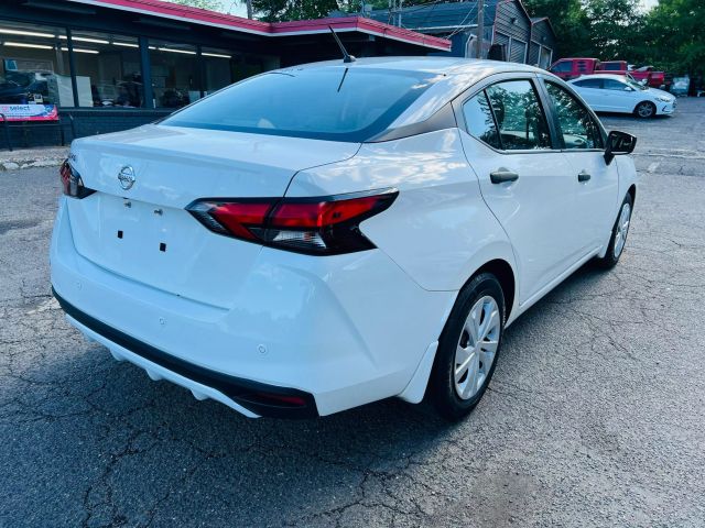 2020 Nissan Versa - Image 6