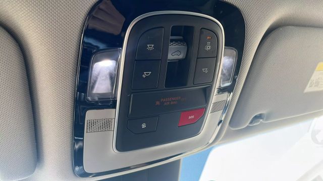 2023 Hyundai Santa Fe - Image 24
