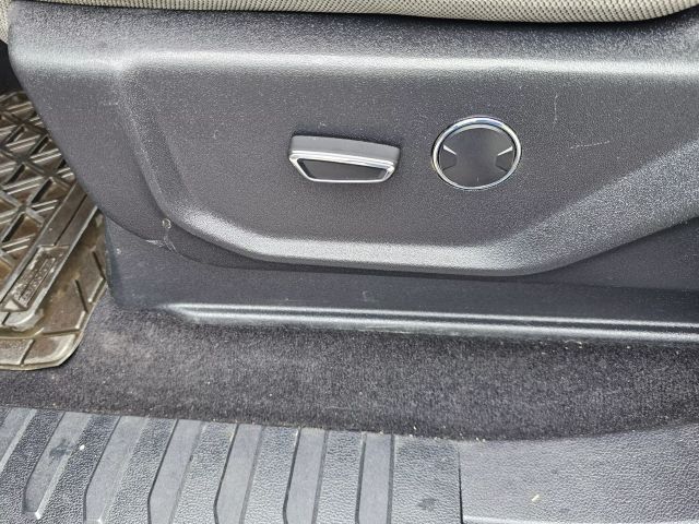 2019 Ford F250 Super Duty Crew Cab - Image 20