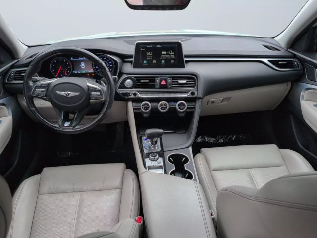 2020 Genesis G70 - Image 10