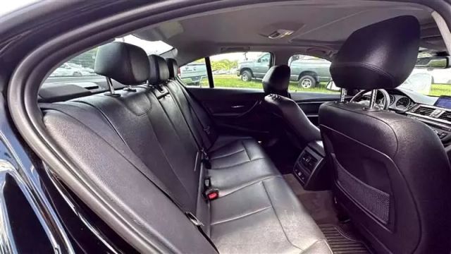 2015 Bmw 3 Series - Image 17