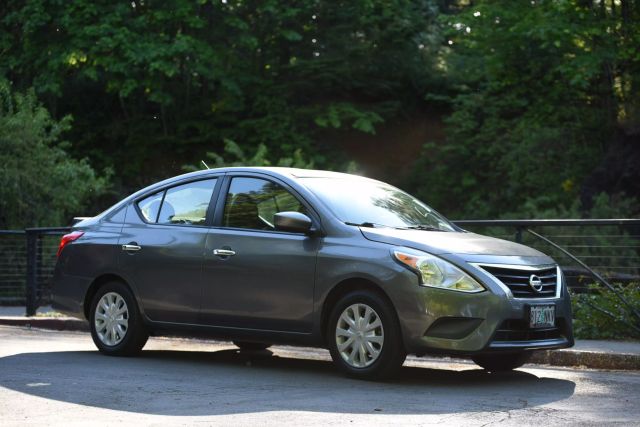 2019 Nissan Versa - Image 14