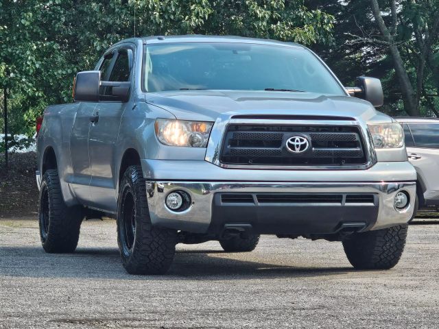 2013 Toyota Tundra Double Cab - Image 3