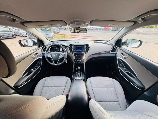2017 Hyundai Santa Fe Sport - Image 24