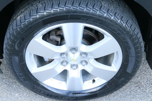 2015 Chevrolet Traverse - Image 42