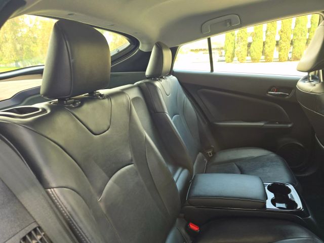 2018 Toyota Prius Prime - Image 30