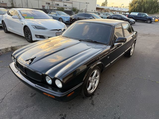 1998 Jaguar XJR Base