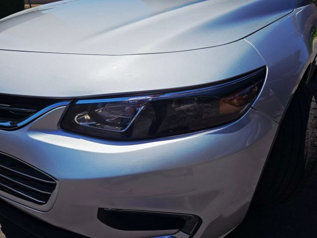 2018 Chevrolet Malibu - Image 45