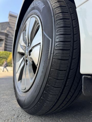 2017 Kia Optima Hybrid - Image 28