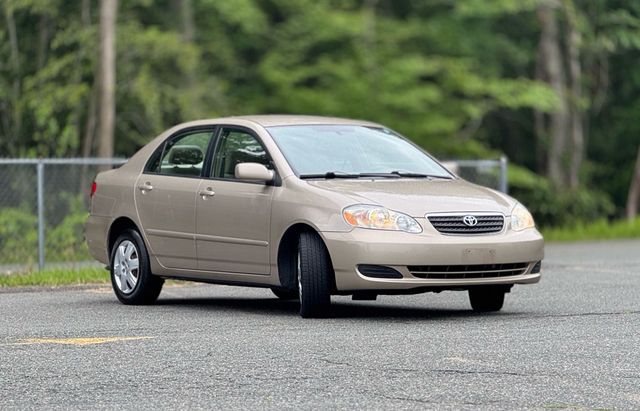 2007 Toyota Corolla Le Sedan 4d - Image 3