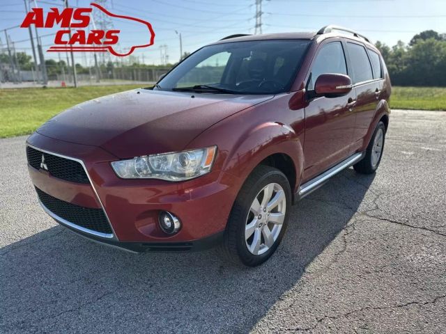 2010 Mitsubishi Outlander - Image 1