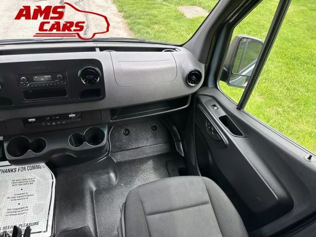 2019 Mercedes-benz Sprinter 2500 Cargo - Image 9
