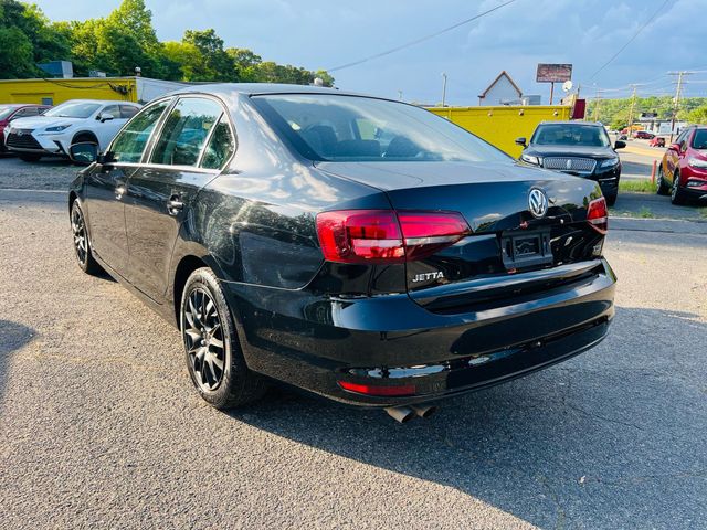 2017 Volkswagen Jetta - Image 5