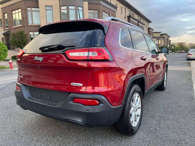 2017 Jeep Cherokee Latitude Sport Utility 4d - Image 6