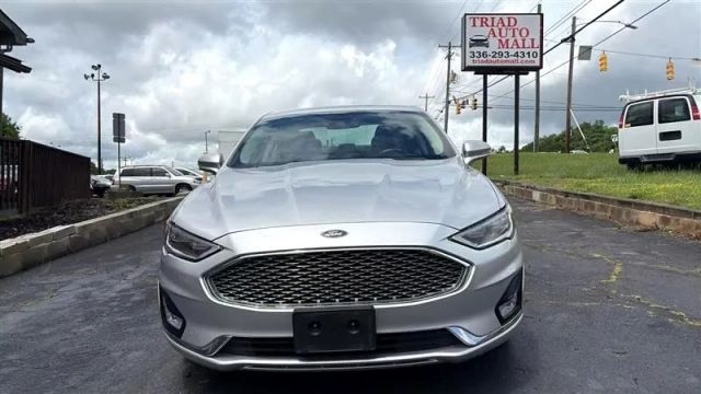2019 Ford Fusion - Image 2