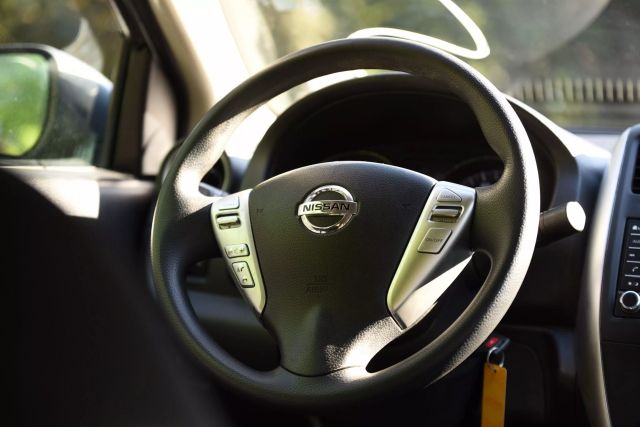 2019 Nissan Versa - Image 19