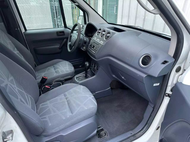 2013 Ford Transit Connect Cargo - Image 18