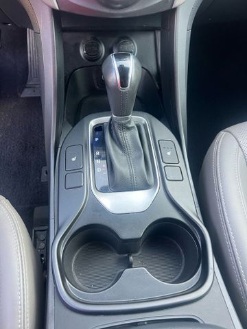 2017 Hyundai Santa Fe - Image 19