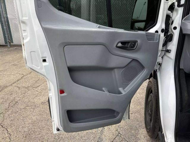 2015 Ford Transit 350 Wagon - Image 10