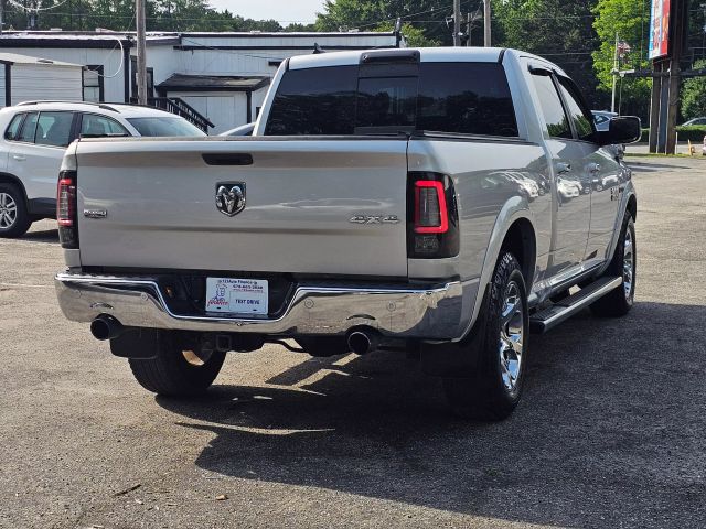2016 Ram 1500 Crew Cab - Image 8