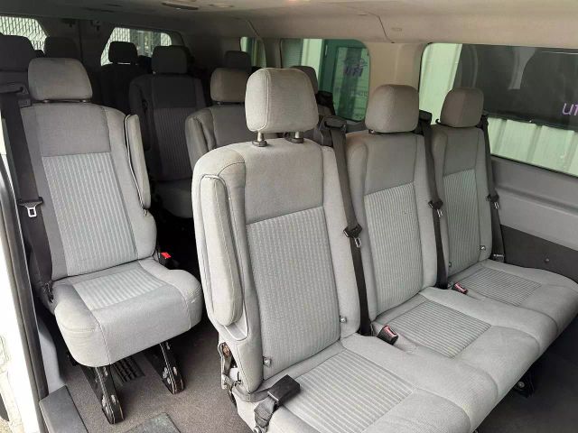 2015 Ford Transit 350 Wagon - Image 21