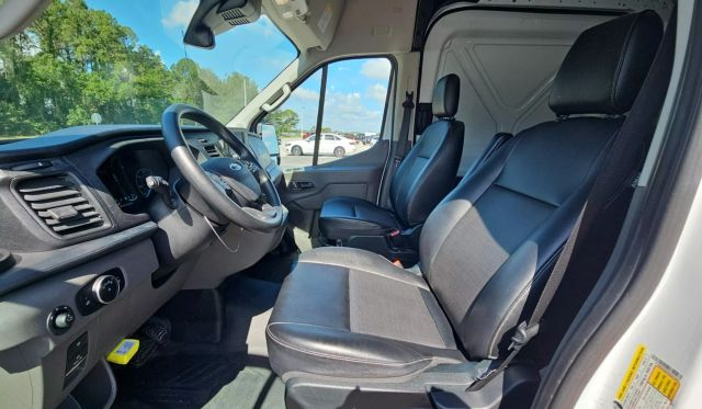 2023 Ford Transit 250 Cargo Van - Image 3