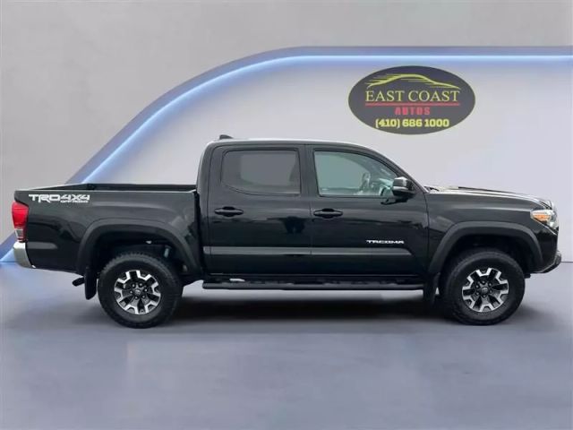 2017 Toyota Tacoma Double Cab - Image 6
