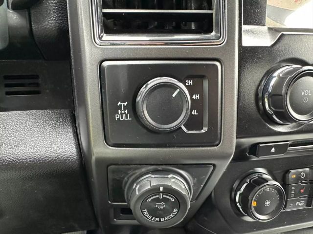 2017 Ford F150 Super Cab - Image 31