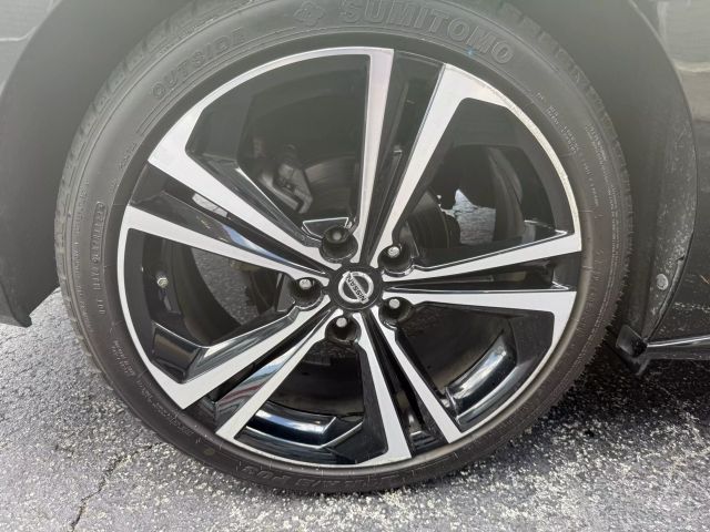 2021 Nissan Sentra - Image 27