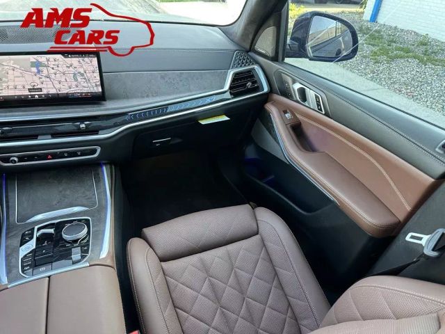 2024 Bmw X7 - Image 9
