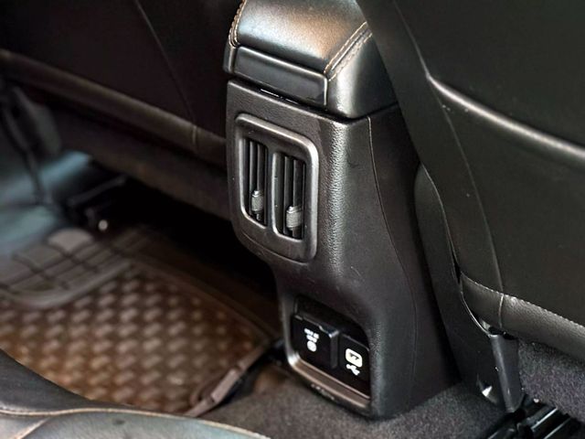 2020 Jeep Compass - Image 27