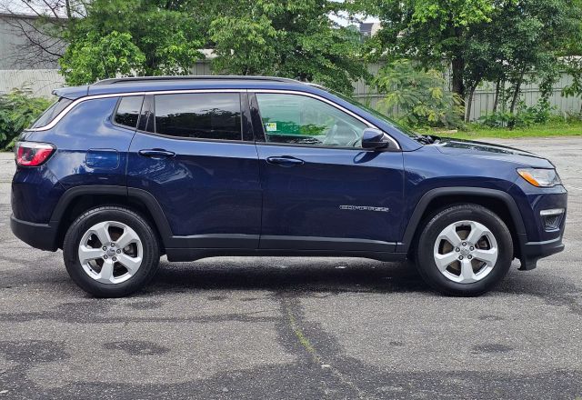 2018 Jeep Compass - Image 4